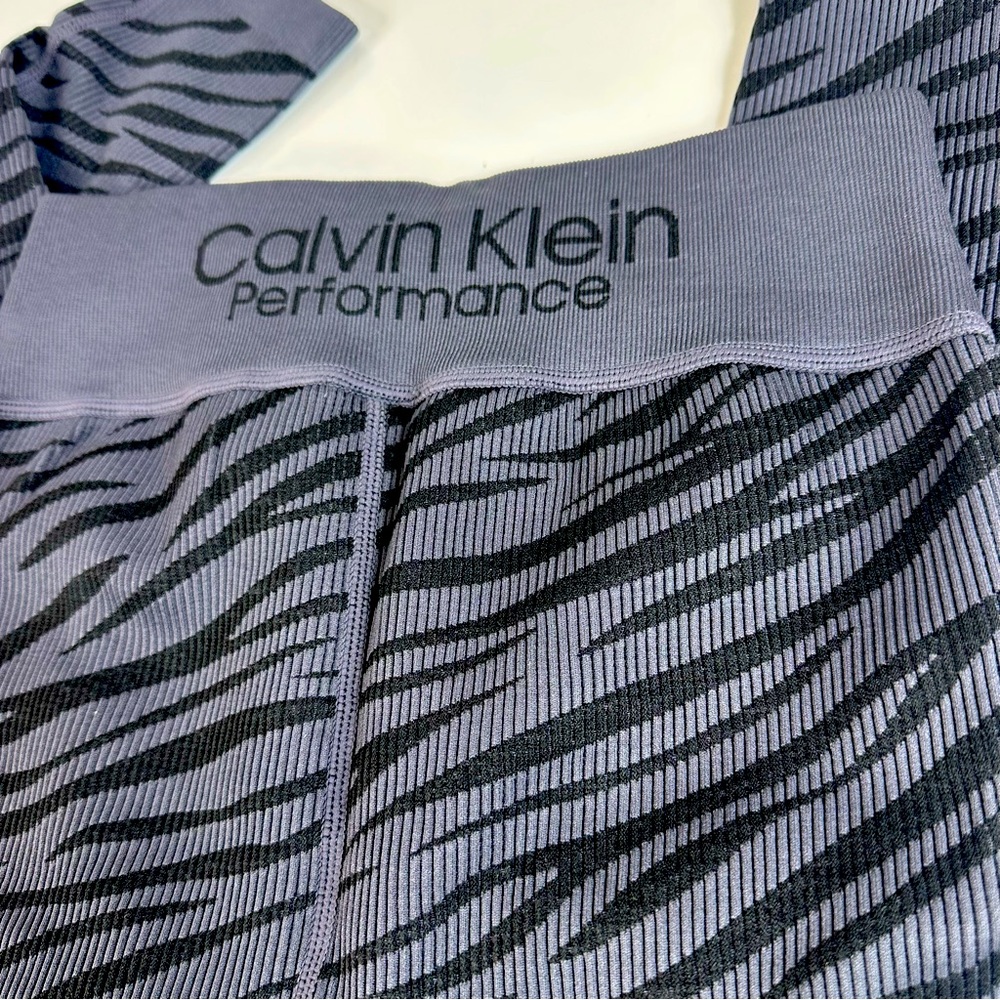CALVIN KLEIN leggings performance ANIMAL PRINT sexy athletic wear black S small